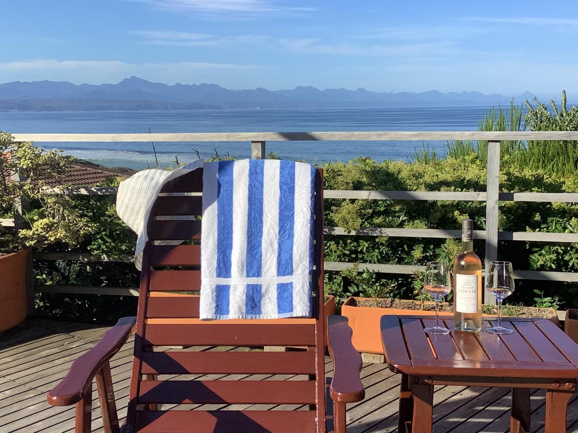 Dolphins' Playground Beachfront B&B Plettenberg Bay Εξωτερικό φωτογραφία