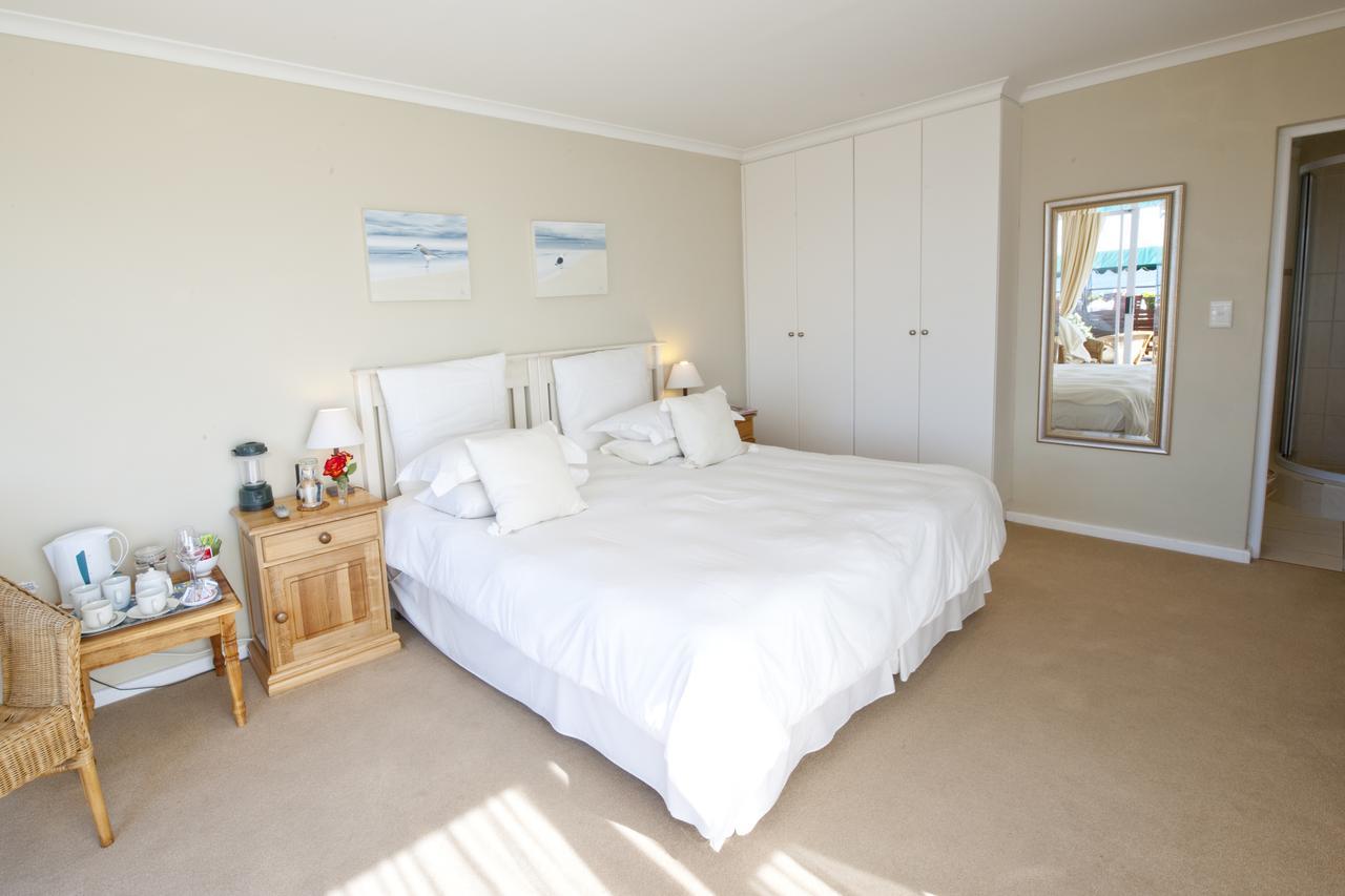 Dolphins' Playground Beachfront B&B Plettenberg Bay Εξωτερικό φωτογραφία