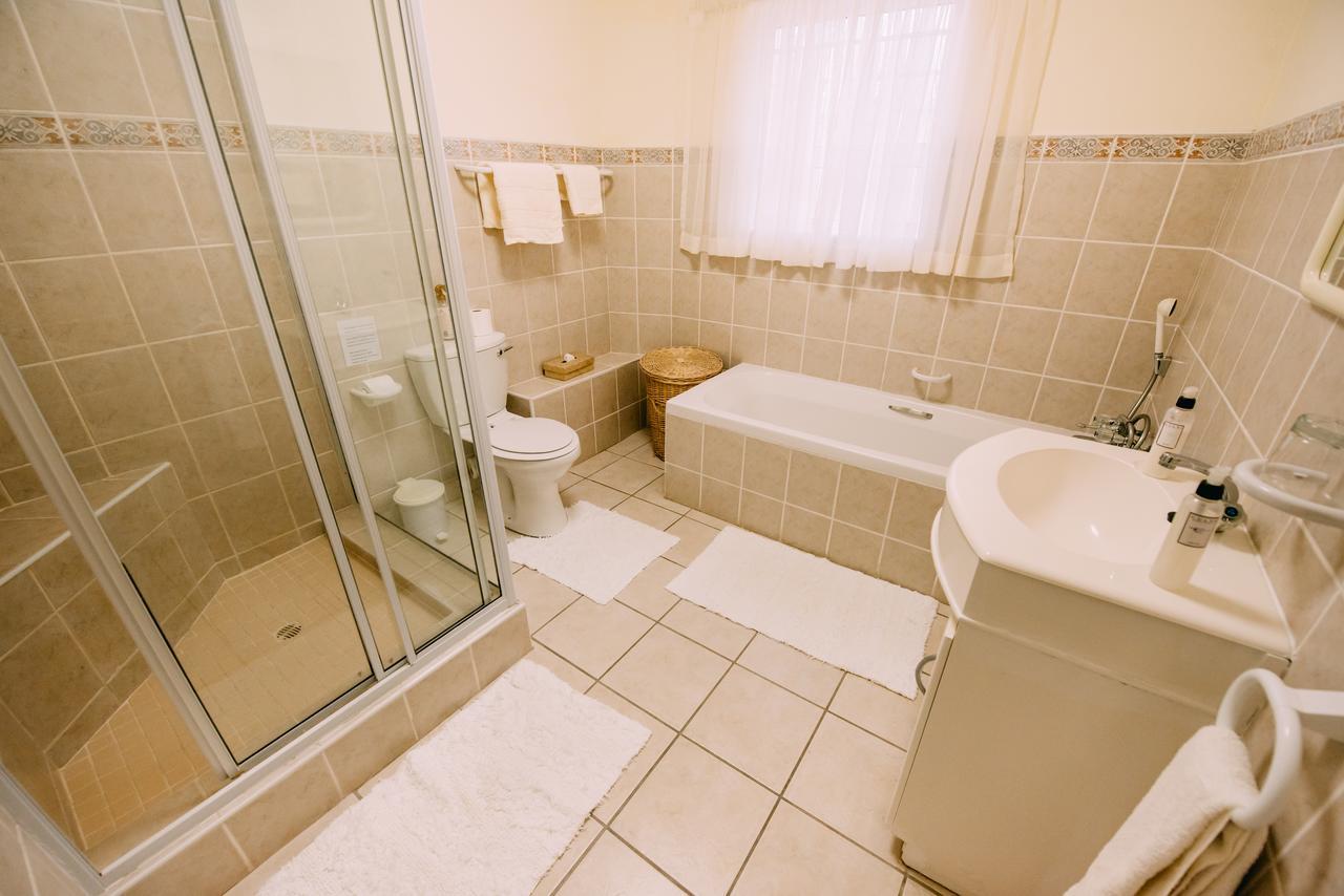 Dolphins' Playground Beachfront B&B Plettenberg Bay Εξωτερικό φωτογραφία